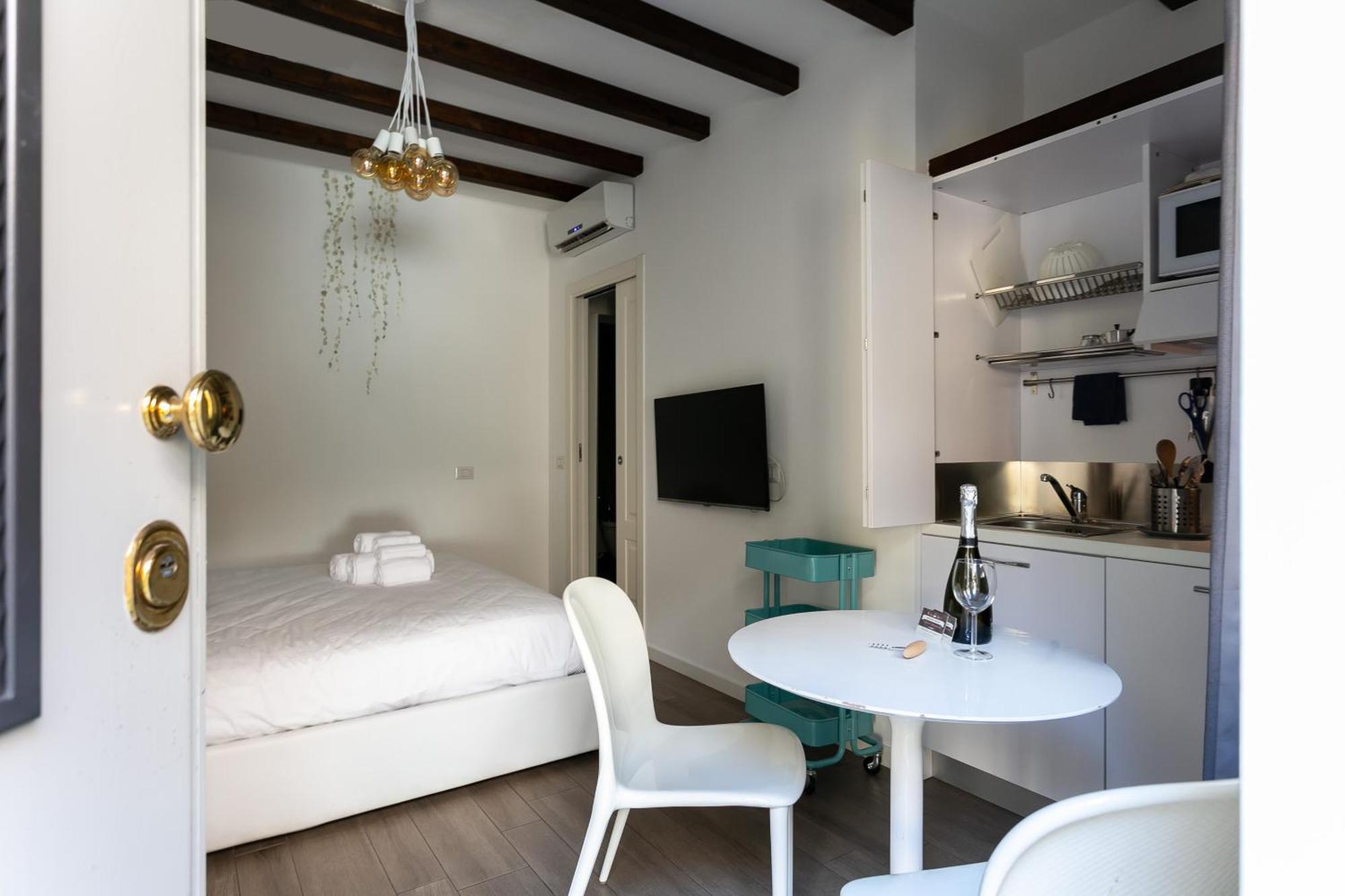 Milano Apartments S Agostino - Porta Genova Exterior foto